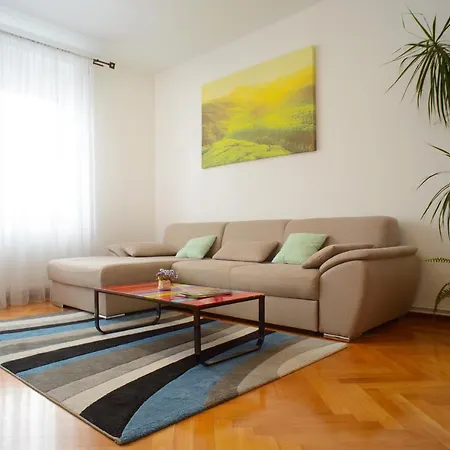 Sunshine Apartment Brașov Exterior foto